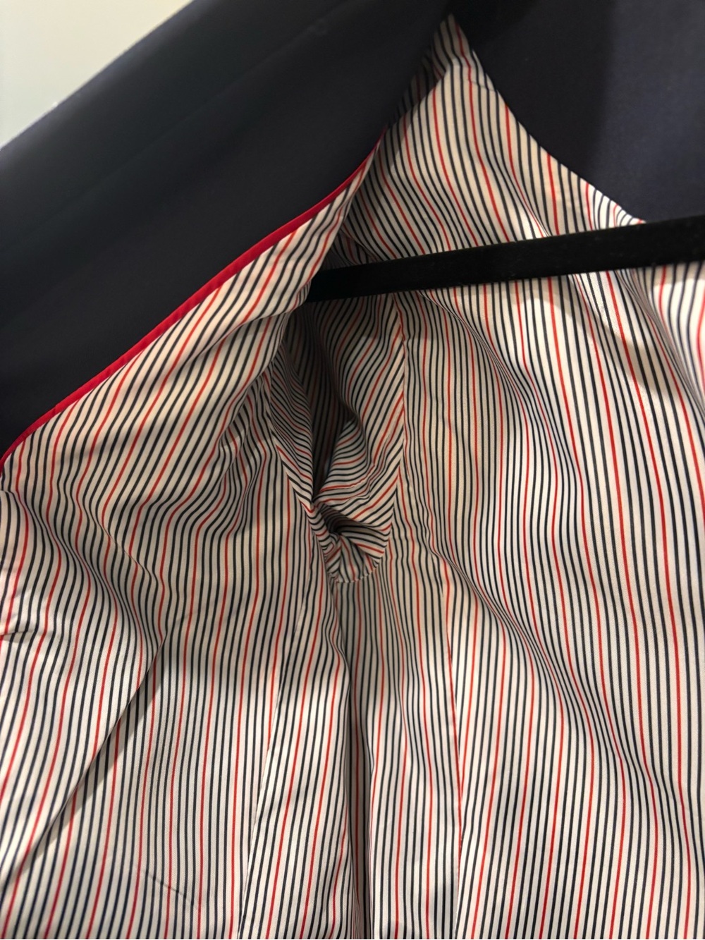 Tommy Hilfiger Navy Blazer with Red Trim and Chambray Piping - Picture 5 of 5
